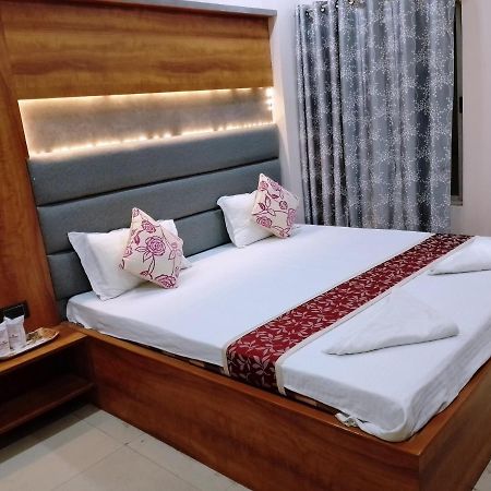 Hotel City Park Gauháti Kültér fotó